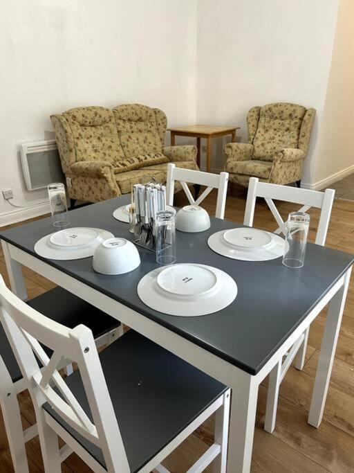 Leicester Spacious Flat With Free Parking Ngoại thất bức ảnh