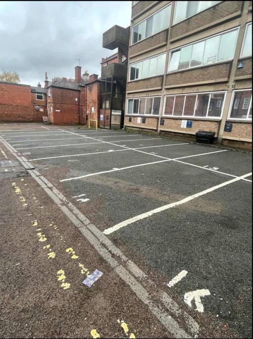 Leicester Spacious Flat With Free Parking Ngoại thất bức ảnh
